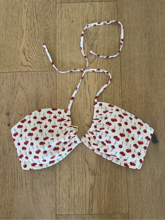 Abercrombie & Fitch Other - NWT Abercrombie and Fitch White Cherry Bikini Top